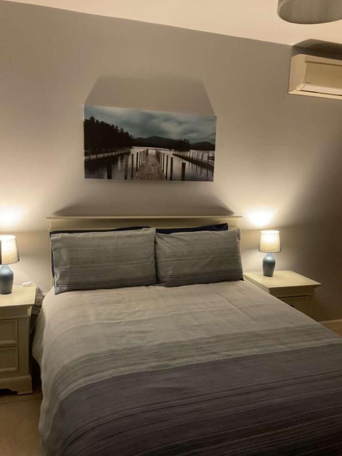 Seaview Apartment Портстюърт Екстериор снимка
