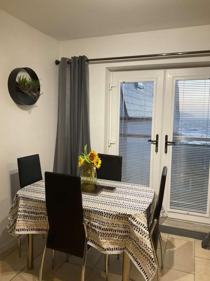 Seaview Apartment Портстюърт Екстериор снимка